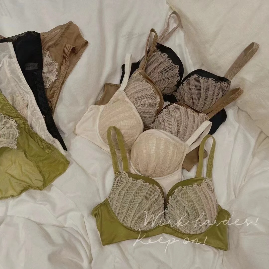 Conjunto de ropa interior de malla satinada de alta gama para mujer, sujetador Sexy y bragas gruesas con cuello en V profundo, bragas de algodón Lencería de para mujer|Conjunto de sujetador