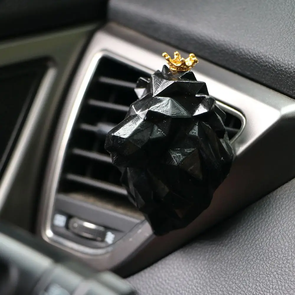 

Car Air Freshener Perfume Fragrance Auto Aroma Diffuser Aromatherapy Solid Air Outlet Dashboard Perfume Holder cartoon animals