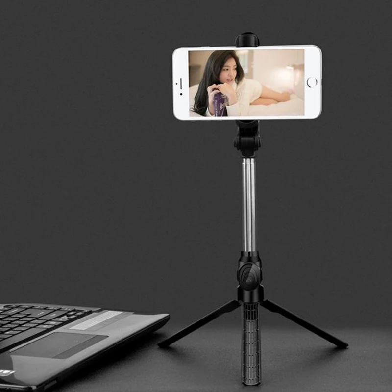 

4-in-1 wireless Bluetooth selfie stick with remote control portable telescopic mini selfie stick with independent live support