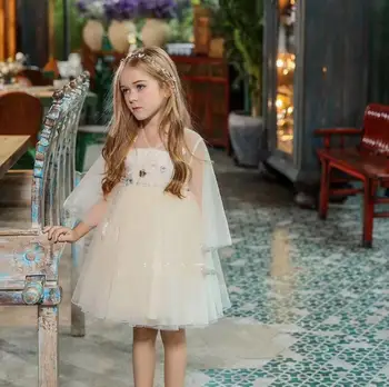 

2020 new wholesale girls princess dress fashion spring summer girls party dresses 4-9t C892