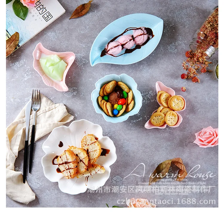Perth Forest Creative Small Household Ceramic Seasoning Snacks Vinegar Dishes Japanese Style Snacks Sauce Snacks Plate Wholesale