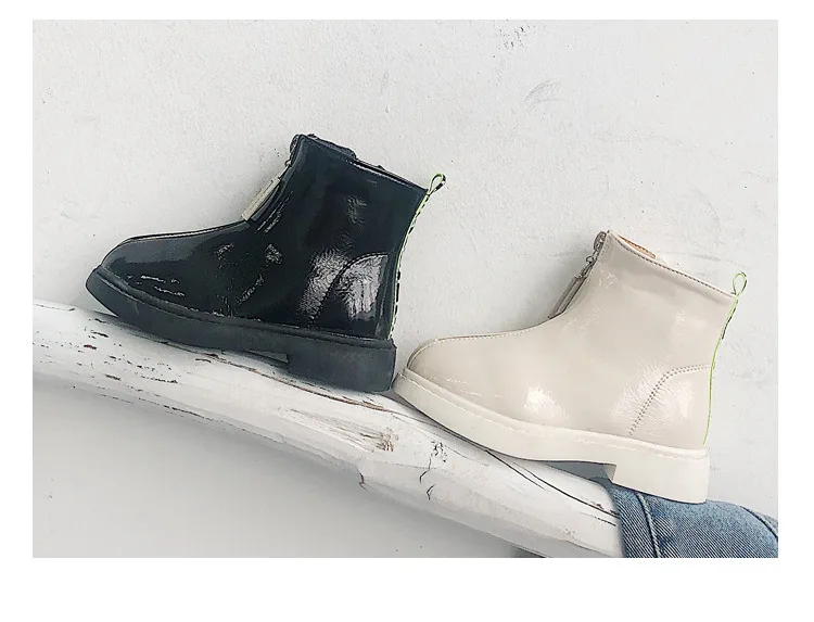 New British style children's ankle boots for winter Fashionable side zip bootsSoft soled boots for children