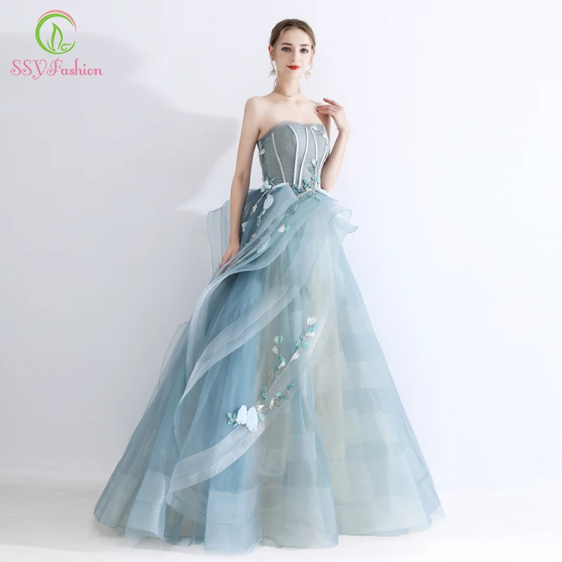 Женское вечернее платье SSYFashion роскошное голубое без бретелек с цветочным