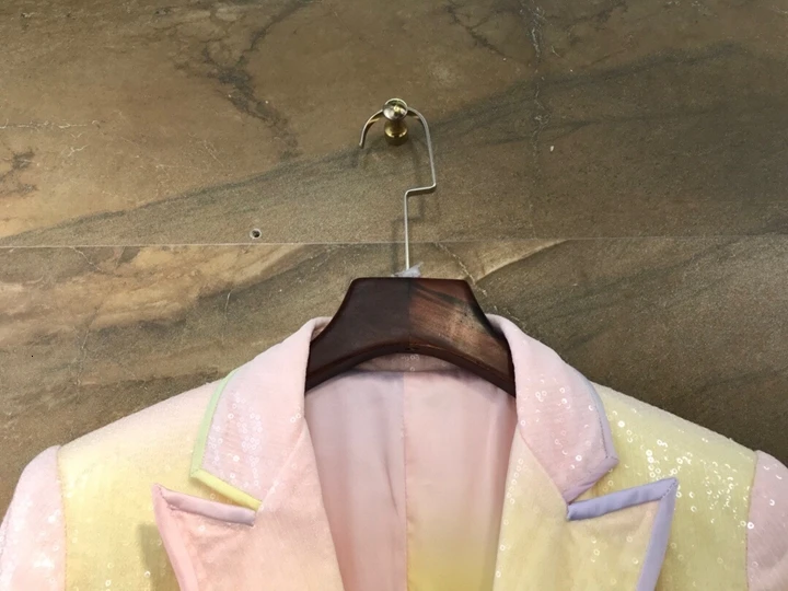 autumn early new female lapel symmetrical mouth with beads gradient long sleeve wild suit short jacket 917