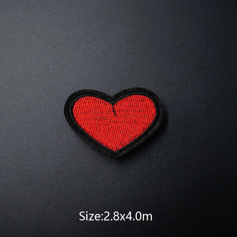 

Red Heart (Size:4.0X2.8cm) Patch Cartoon Cloth Badge Mend Decorate Jeans Jackets Bag Shoes Clothes Decoration Applique