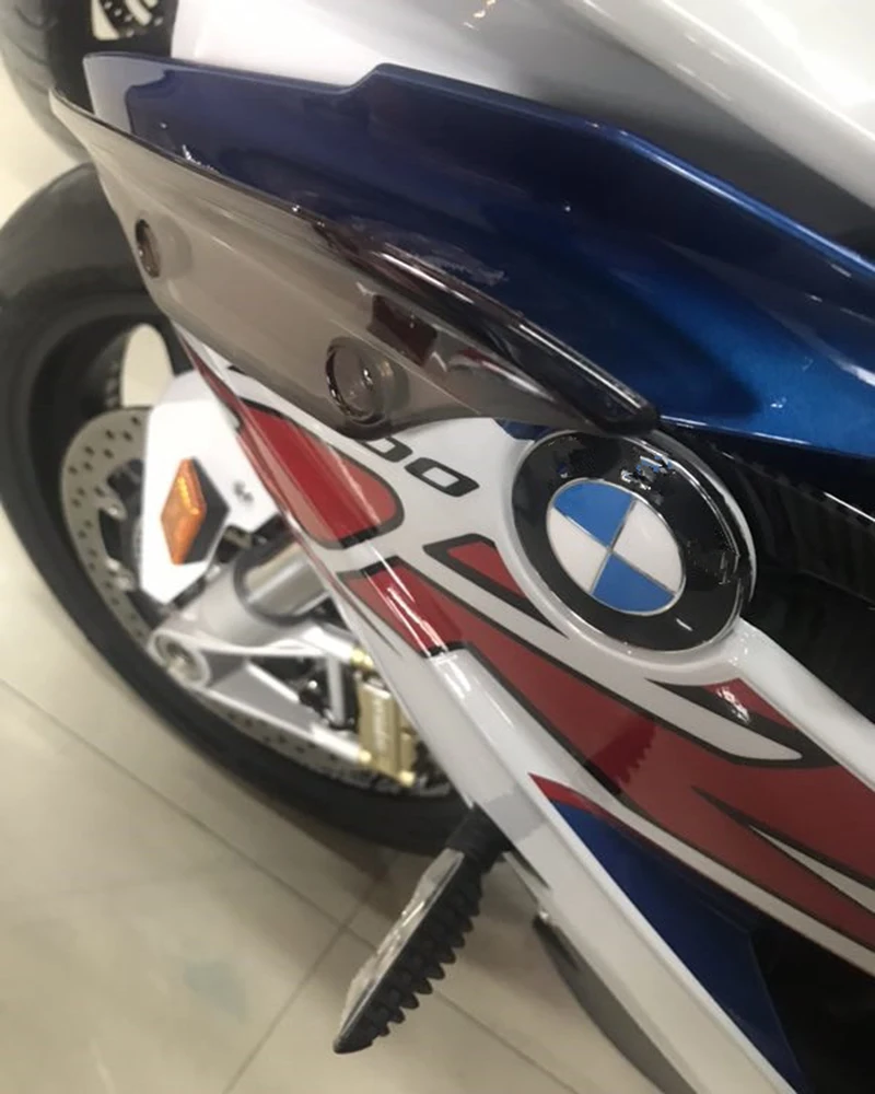 Для BMW S1000RR спереди аэродинамический крылышками из АБС пластика Пластик лобовое