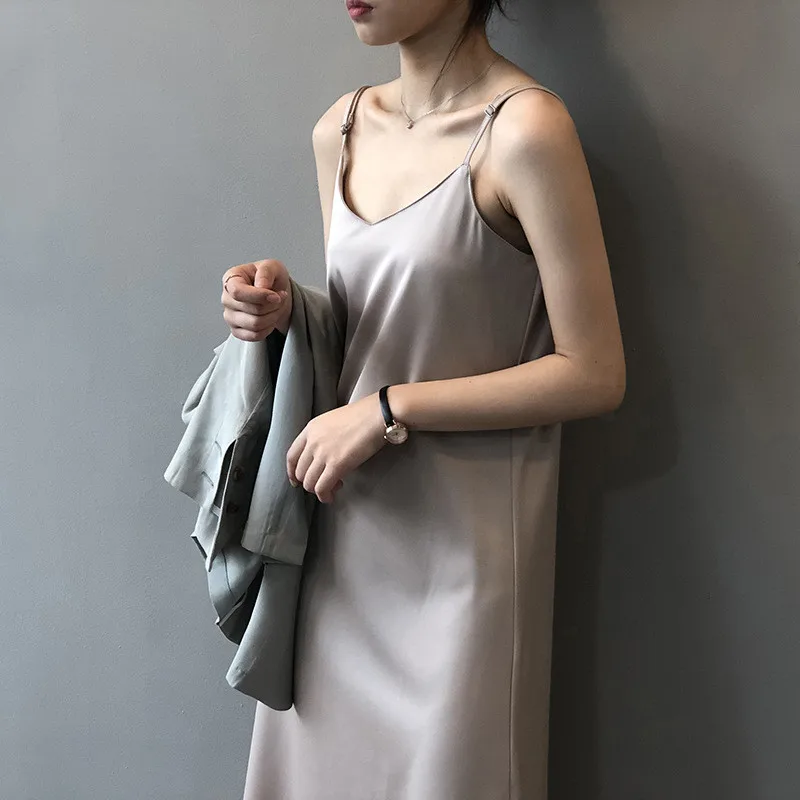 Summer Satin Black Sexy Women Dress 2020 Women's Dress Luxury Shiny Sundress Imitation Silk dress Y0786 Spaghetti Strap Dresses (1)
