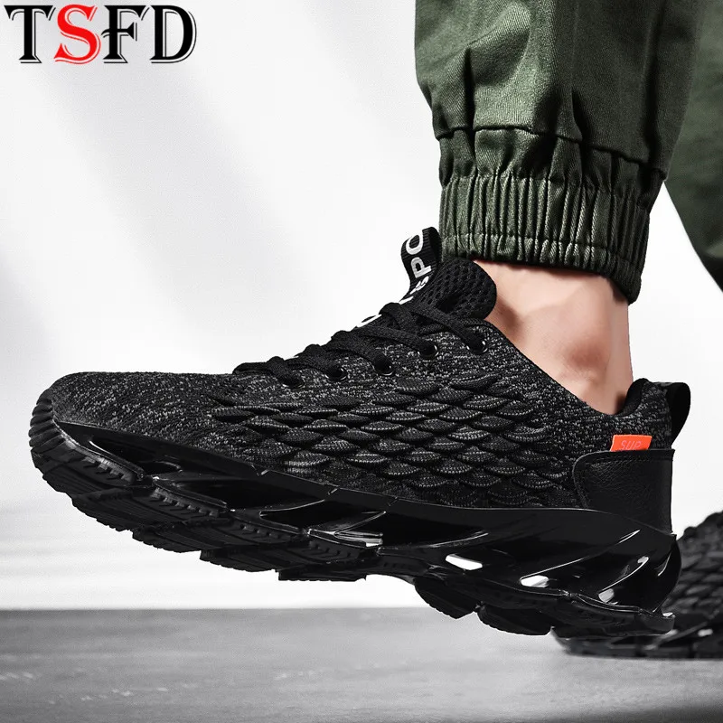 

Breathable Men Sneakers Blade Sport Shoes Fly Weaving Mens Running Shoe Summer Black Sports Shoe Low Top Man Shoes Plus Size V10