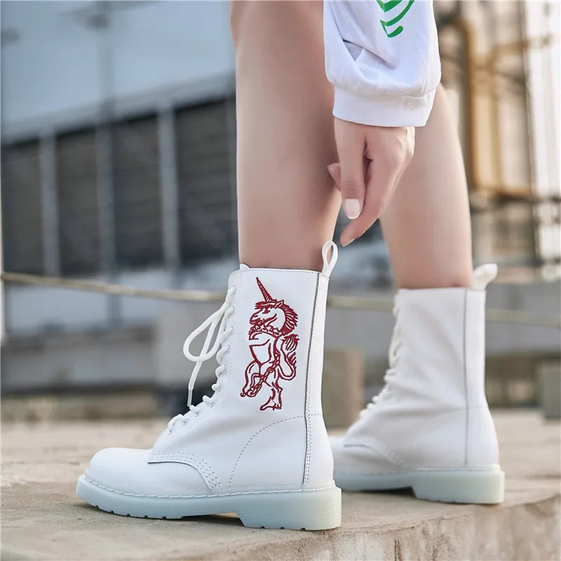 Высокие военные ботинки; женская обувь из натуральной кожи; Bota Feminina; мотоботы с вышивкой в стиле панк; ; Botines Mujer; цвет красный, черный - Цвет: Белый