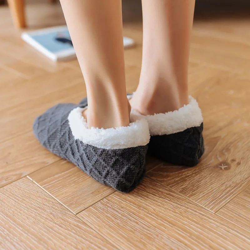 12292937140_1829710843