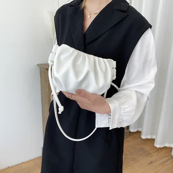 

2020 Spring and Summer New Korean Version of All-match Female Bag Fashion Cloud Bag Shoulder Bag Messenger Bag