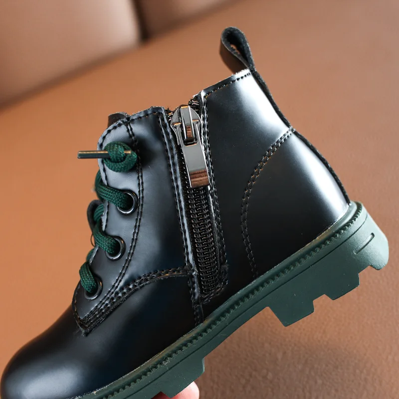 19771230587_1508236508