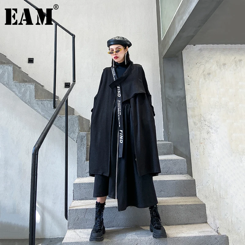 

[EAM] Women Black Letter Printed Split Joint Long Loose Fit Vest New V-collar Sleeveless Fashion Tide Spring Autumn 2020 1R495