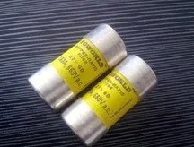 Предохранители: RS12 40A 600V aR/RS12 250A 690 V/RS12 5A 8A 10A 15A 20A 32A 50A 63A 80A 125A 160A 5~ 250A 500 V/660 V/690 V aR 27*60