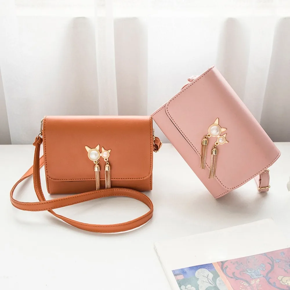 LCQ200108092_0448330541027425145