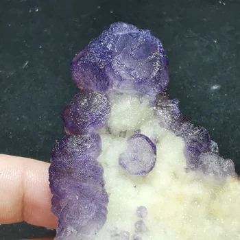 

174.7gRare natural purple fluorite cluster mineral samples