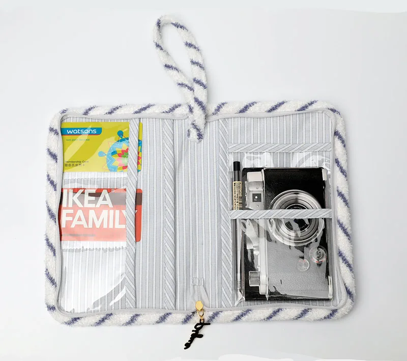 Рисунок 5 - паспорт с Парижской вышивкой кошелек