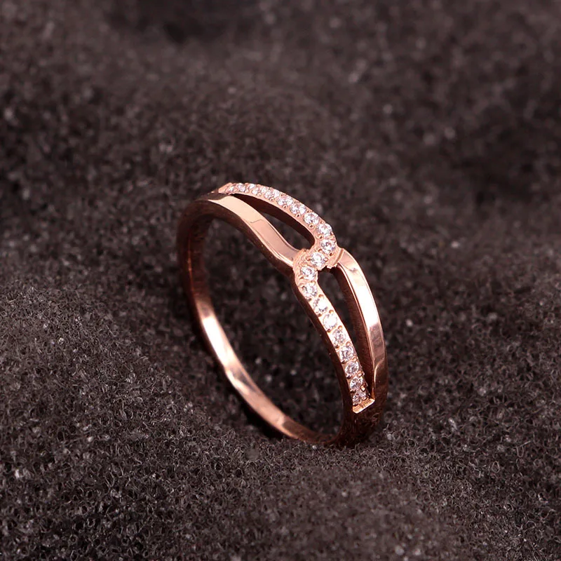 10466501312_1616157774