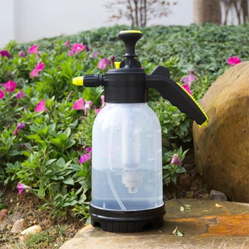 

Hand Pressure Sprayer, Spray Bottle with Adjustable Pressure Nozzle for Plants and Gardens 2 Liters/70 OZ