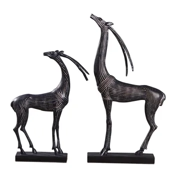 

European Resin Elk Sculpture Crafts Animal Ornament Home Decoration Accessories Figurines Home Living Room Decor Wedding Gift