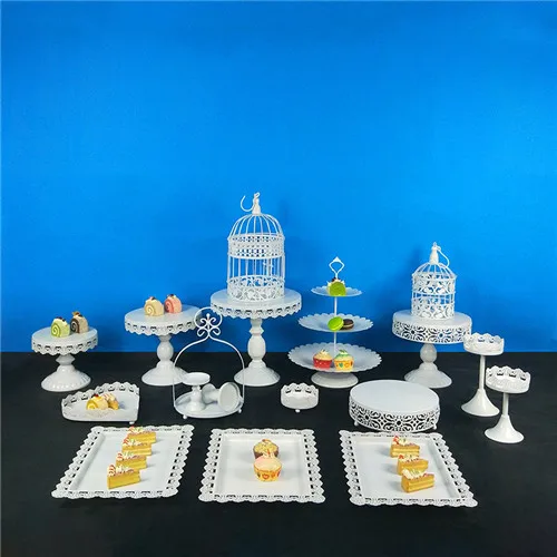 Tobs White Cake Stand Round Metal Cupcake Stand Candy bar Dessert Wedding Party Display Macarons Tray Decoration Tools Bake - Цвет: 18PCS