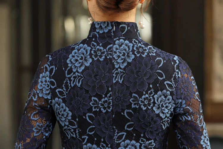 9587743586_1864606068