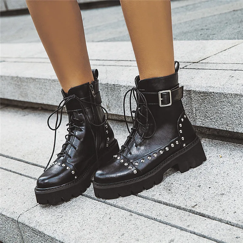 MORAZORA/ новые модные мотоботы женская обувь на плоской подошве обувь на платформе в стиле панк, с круглым носком, с заклепками; на осень-зиму ботильоны для женщин