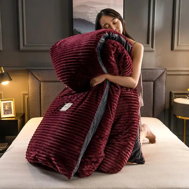 thumbnail image 1 of Juego de cama con funda nórdica y edredón mágico de terciopelo, 150, 220x240, sencillo, de lujo, para invierno, cálido, grueso, forro polar para nieve, colores sólidos, gris, amarillo, 50, 1 of 5