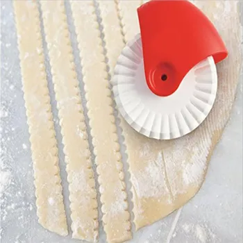 

1pcs Pastry Wheel Cutter Noodle Maker Lattice Roller Docker Dough Cutter Tool Kitchen Helper DIY Dough Cutting Tools