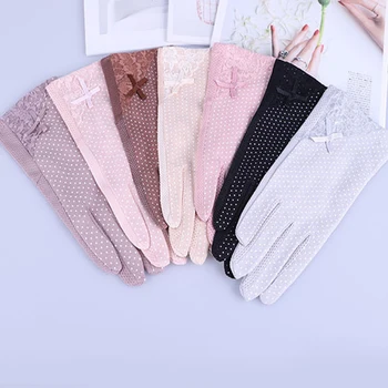 

Women Summer Gloves Patchwork Gloves Anti-skid Sun Protection Short Thin Gloves Dot Gloves Slip-proof Driving Gloves Guantes