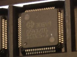 

10pcs 30549 BOSCH QFP64 Original New 1 order