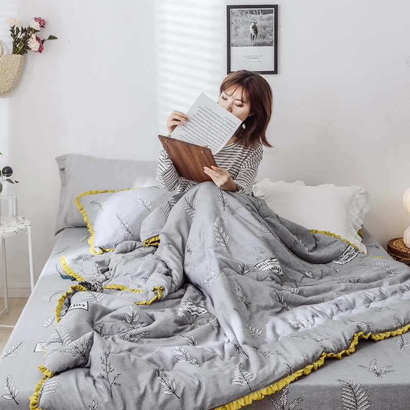 

Solid Color Soft Comfortable pillowcase Bed Quilt Comforter Washable Quilted Adults Bedding Colorful Duvet Summer Quilts