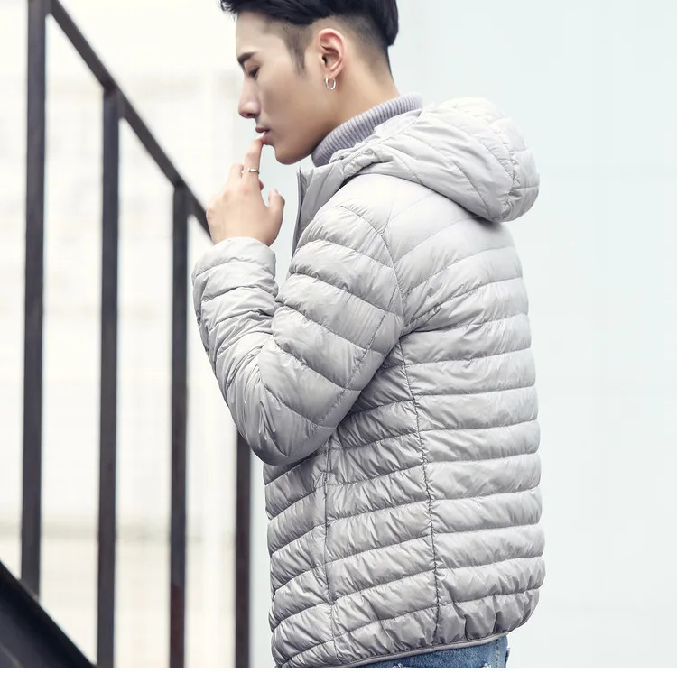 חדש מותג סתיו חורף אור למטה מעיל גברים של אופנה סלעית קצר גדול במיוחד דק קל משקל נוער Slim מעיל למטה מעילים