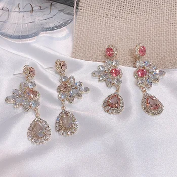 

MWsonya New Korean Personality Lady Shiny Flower Long Crystal Pendant Earrings Elegant Brincos Party Jewelry Earrings