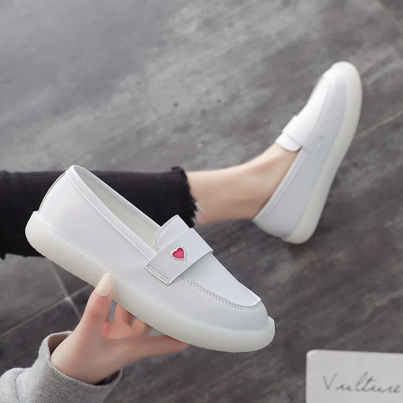 High Quality Women Flats Boat Shoes Spring New Soft Comfort Ballet Flats White Nurse Shoes Design Round Toe Flat Loafer