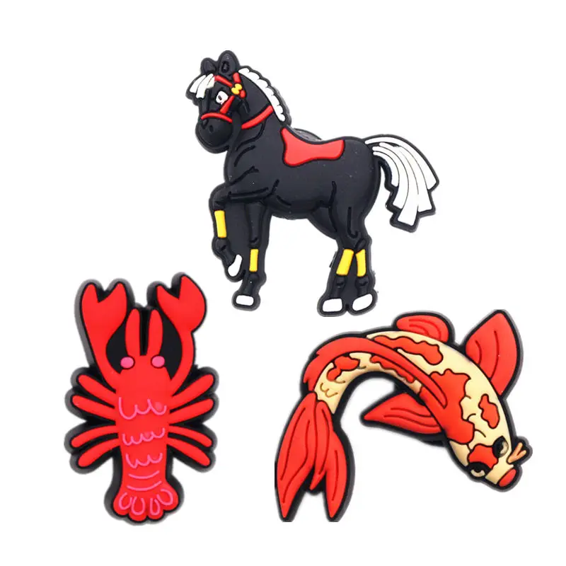 Рисунок 2 - Оригинальные аксессуары для обуви с милыми животными