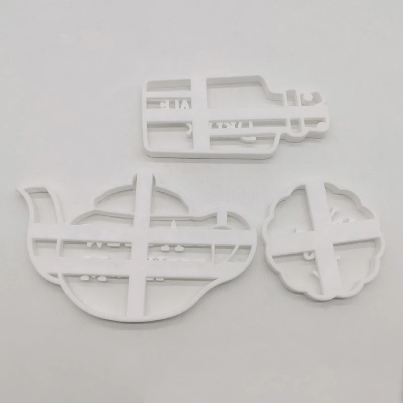 Eat Me Cookie Cutter Alice In Wonderland Theme Cookie Mold DIY Baking Accessories cookie cutter cookie mould cookie printing mold baking mold 3PCS