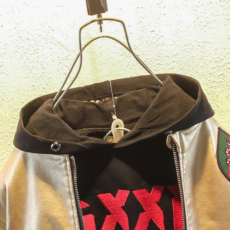 13736667786_1696590532