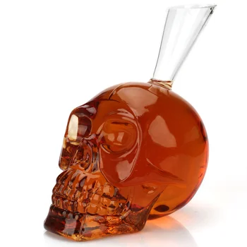 

1PC Modern Creative Decorative Novelty 1100ml Skull Decanter Liquor Dispenser for Vodka Whiskey Beer Other Drinks Wine