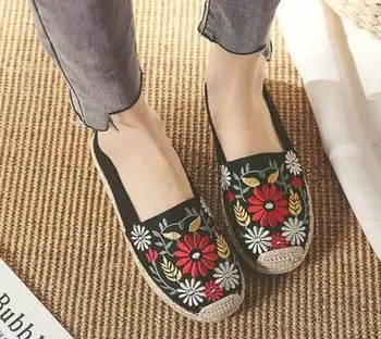 

Flat Women Sneakers Outdoor Running Shoes Sports Tenis Feminino Bottom Casual Cheap Summer Ladies