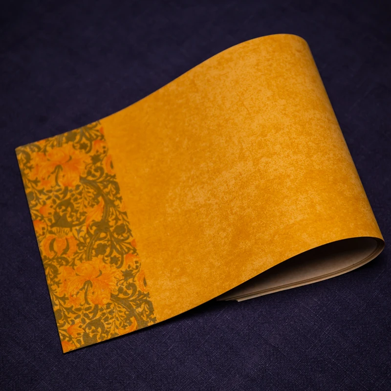 

Retro Batik Xuan Paper Letterhead with Flower Pattern Thicken Half Ripe Rice Paper Small Regular Script Brush Calligraphy Papier