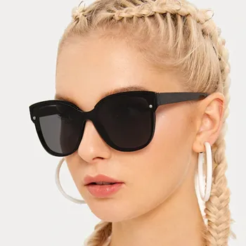 

Classic Fashion Square Anti-Reflective Mens Sunglasses Brand Designer Vintage Gradient Retro Plastic Sun Glasses Women Uv400