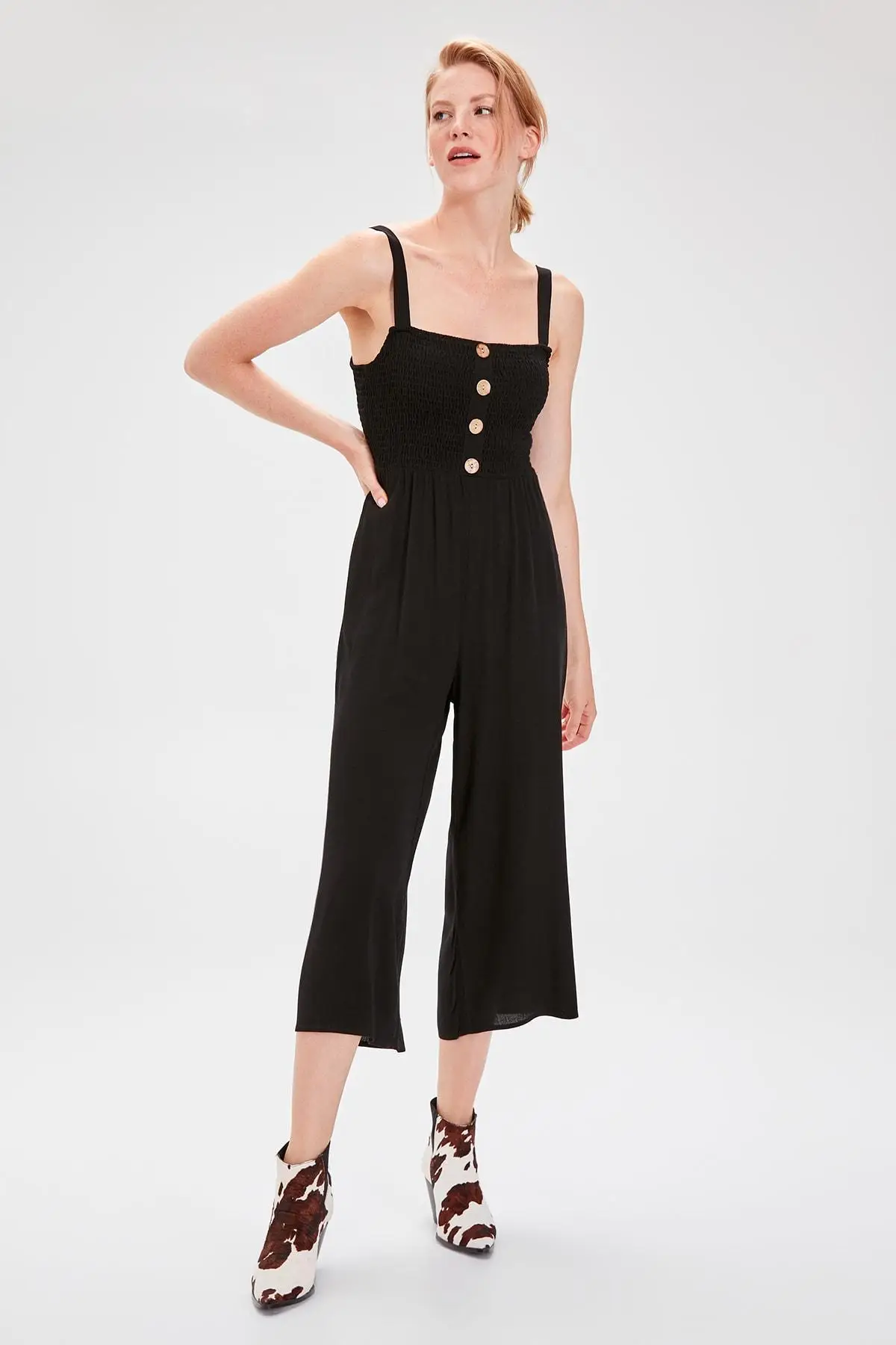 Trendyol черный комбинезон Gipeli TWOSS19TU0046 |