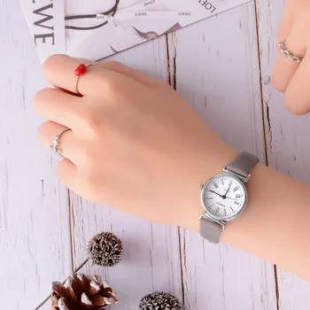 

GAIETY Woman Fashion Leather Band Comfortable Clear Roman Numeral Dial Draws Watch Analog Quartz Round Wrist Watches L0829