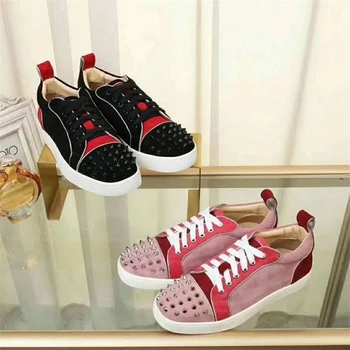 

Newest Fashion Rivet Red Shoes Lace Up Mixed Colors Black Casual Shoes Flats Studded Low Top Glitter Shoes Women Luxury Brand