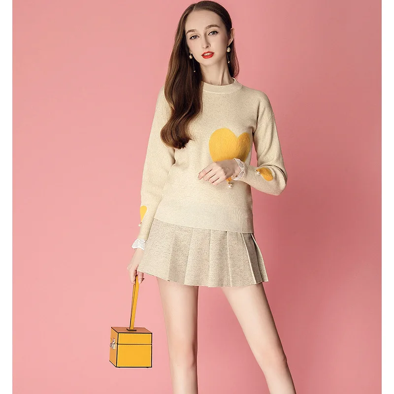 

Europe And America WOMEN'S Dress 2018 Autumn And Winter New Style Contrast Color Heart Shape Lace Sweater Sweater + bai zhe ku S