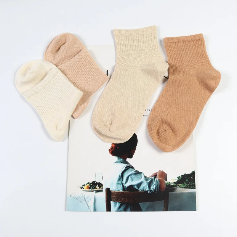 

DONG AI Solid Color Women Socks Pure Cotton Cotton Socks Felmale Simple Beauty High Quality Spring Autumn Socks