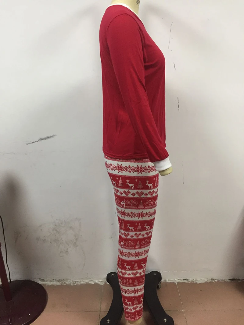 Лидер продаж, одинаковые комплекты для семьи Рождественская семейная одежда зимние пижамы одежда для мамы, папы и детей красный свитер комплекты со штанами с принтом