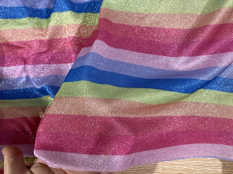 100X150 м блестящая Радужная Трикотажная хлопковая ткань с мультяшным принтом, пэчворк, сделай сам, одежда для малышей, материал для шитья, футболка, простыни