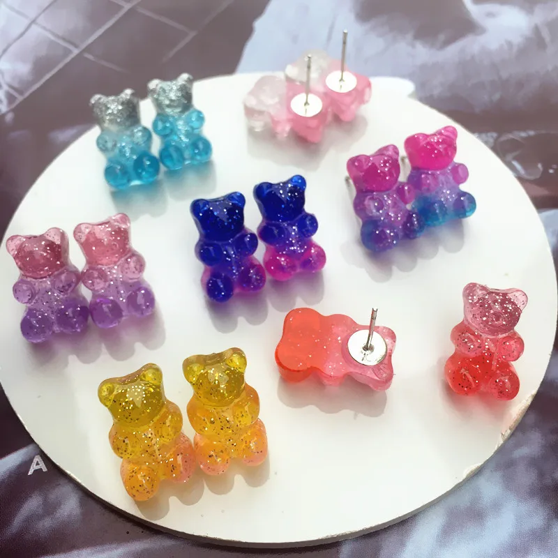 Creative Little Bear Cute Mini Gradient Color Gummy Bear Earrings Minimalist Cartoon Design Female Earrings Jewelry Gift